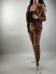 Dres damski z kapturem Welurowy Fitness LaTynka Brąz 